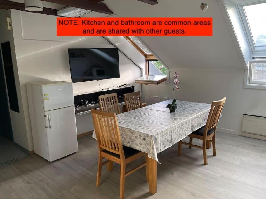 Lillehammer Guest House With Common Bath And Kitchen エクステリア 写真